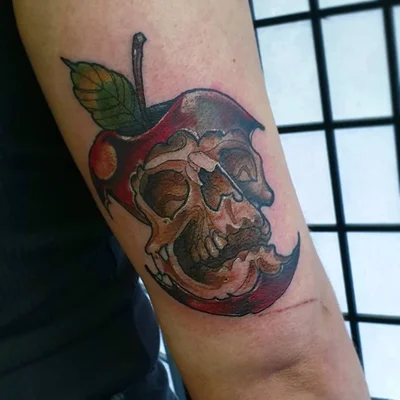 Ryan Wild tattoo 015