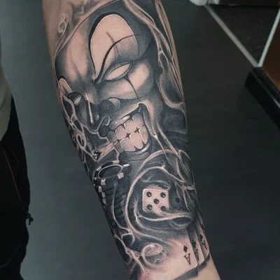 Ryan Wild tattoo 033
