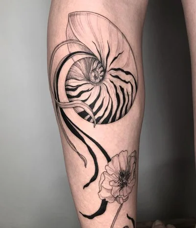Vitoria Vilela tattoo 014