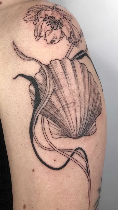 Vitoria Vilela tattoo 025