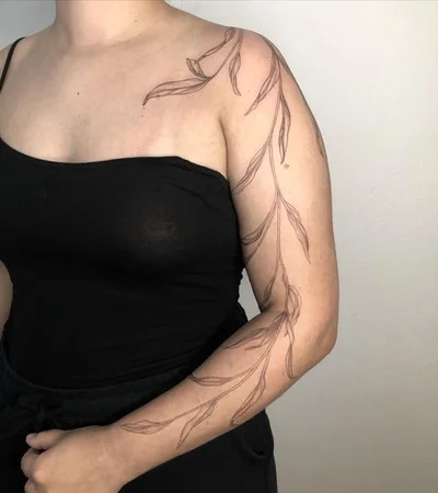 Vitoria Vilela tattoo 047