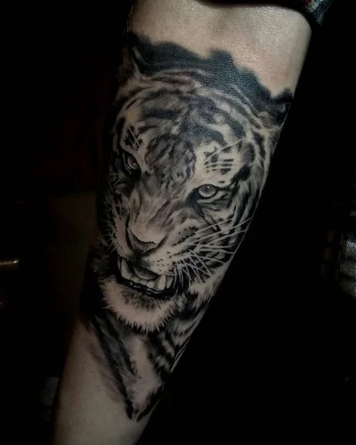 Вячеслав Веровский tattoo 047