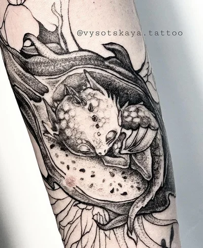 Vlada Vysotskaya tattoo 011