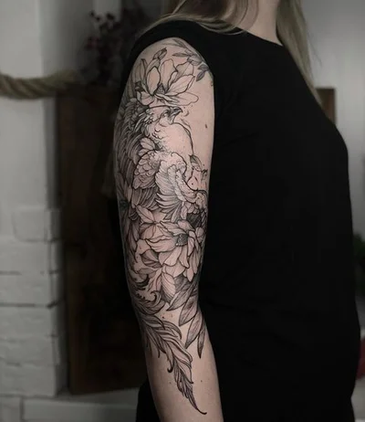 Vlada Vysotskaya tattoo 024