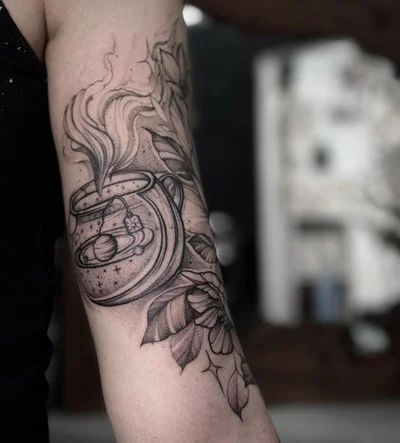 Vlada Vysotskaya tattoo 035
