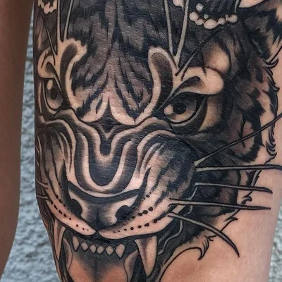Austin Allen tattoo 043