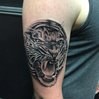 Jake Wadman tattoo 011
