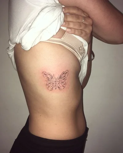 Pascale Davies tattoo 009