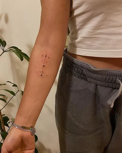Pascale Davies tattoo 013