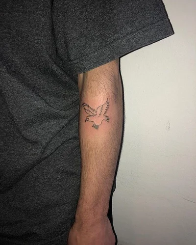 Pascale Davies tattoo 020