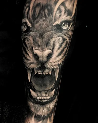 Walter Santos tattoo 010