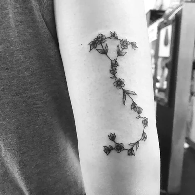 Jasmine Shadbolt tattoo 009