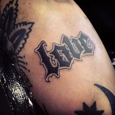 Jasmine Shadbolt tattoo 023