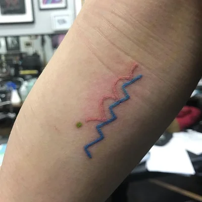 Jasmine Shadbolt tattoo 038
