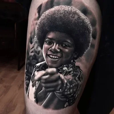 Wallace tattoo 044