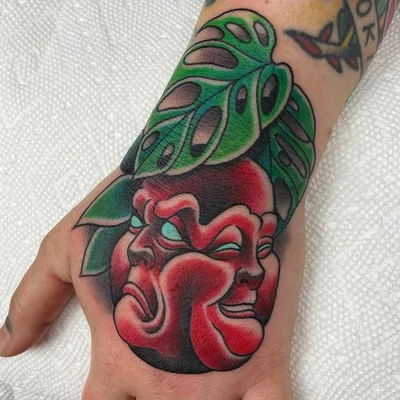 Alex Harris tattoo 018
