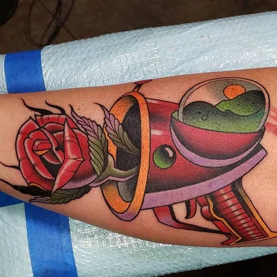 Alex Harris tattoo 047