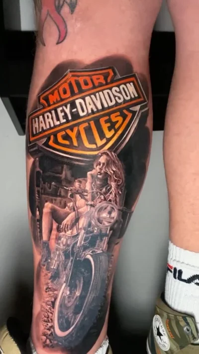 Kirill Warhate tattoo 044