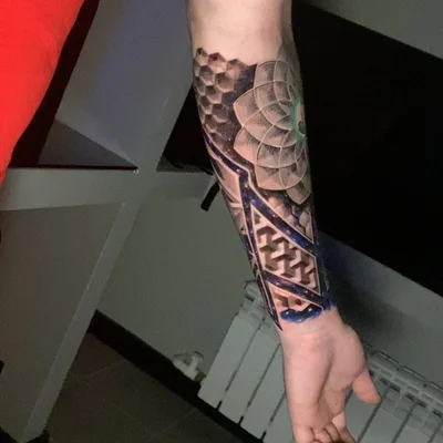 Kirill Warhate tattoo 048