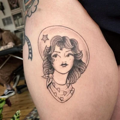 Sarah Whitehouse tattoo 009
