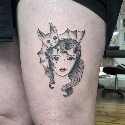 Sarah Whitehouse tattoo 029
