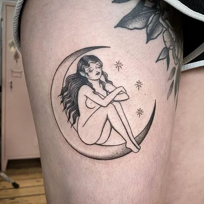 Sarah Whitehouse tattoo 045