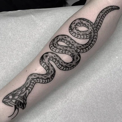 Patrick Hildenbrand tattoo 027