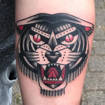 Patrick Hildenbrand tattoo 033
