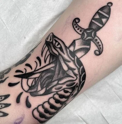 Patrick Hildenbrand tattoo 034