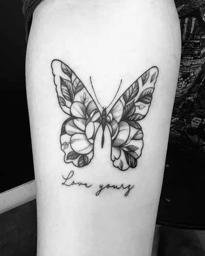 Wendy Alvarez tattoo 007
