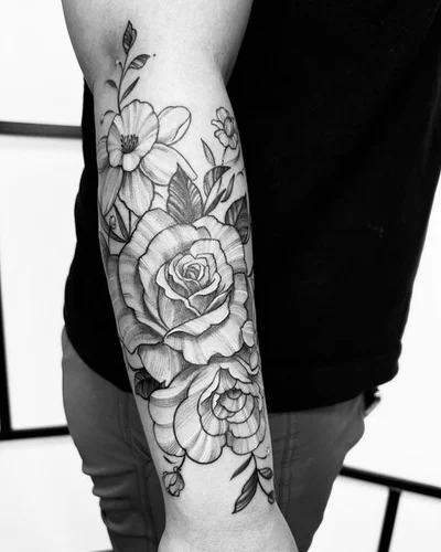 Wendy Alvarez tattoo 028
