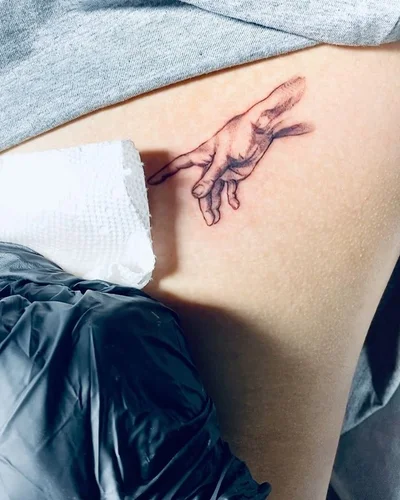 Wendy Alvarez tattoo 039