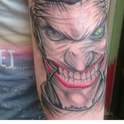 Wayne Oakley tattoo 027