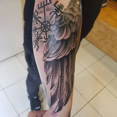 Wayne Oakley tattoo 043