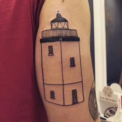Aimee Williamson tattoo 010