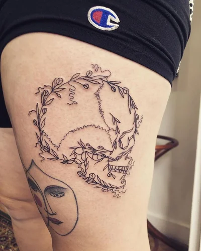 Aimee Williamson tattoo 046