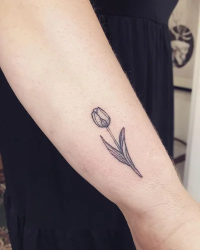 Aimee Williamson tattoo 047