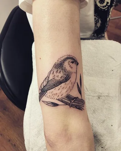 Aimee Williamson tattoo 049