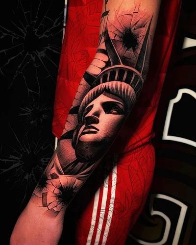 Web MC tattoo 007