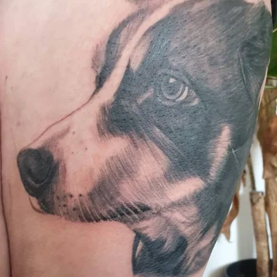 Wendy Brown tattoo 022