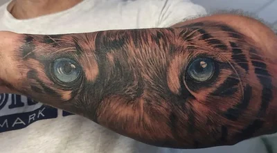Wendy Brown tattoo 039