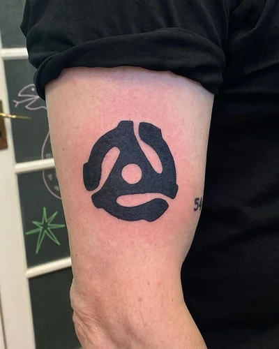 Whatslovegottattoowithit tattoo 014