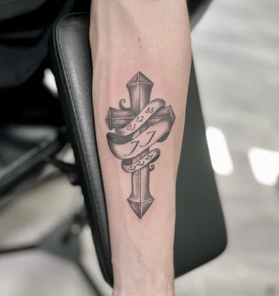 Greg Linton tattoo 007