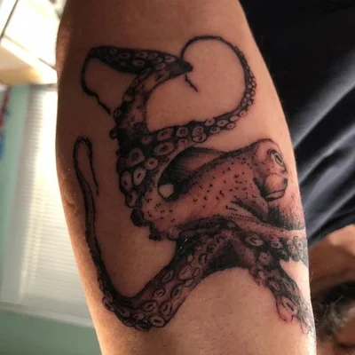 Greg Linton tattoo 026
