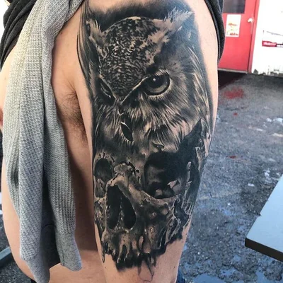 White Raven tattoo 049