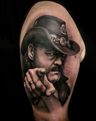 Will Gee tattoo 038