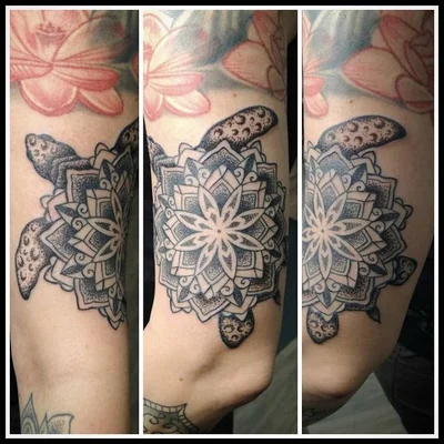 Lily / Alicia tattoo 016