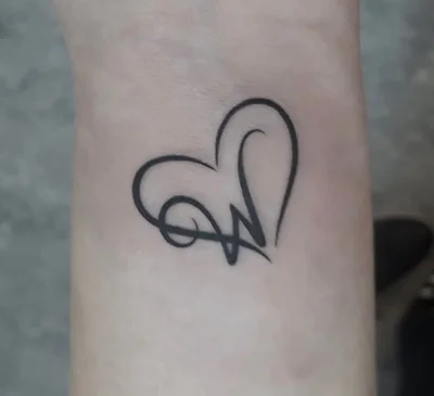 Lily / Alicia tattoo 018
