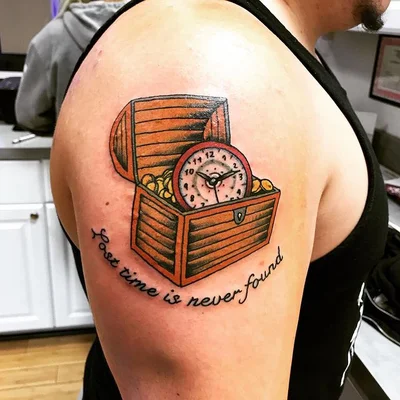 Mike De tattoo 032