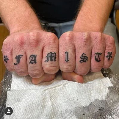 Mike De tattoo 050